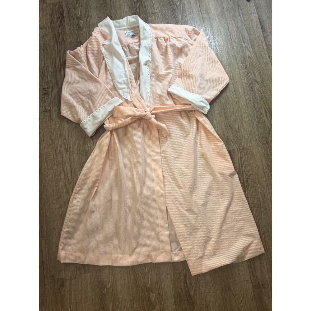 Vintage Christian Dior Lounge Wear Seersucker Robe Peach White Eyelet Lace L USA